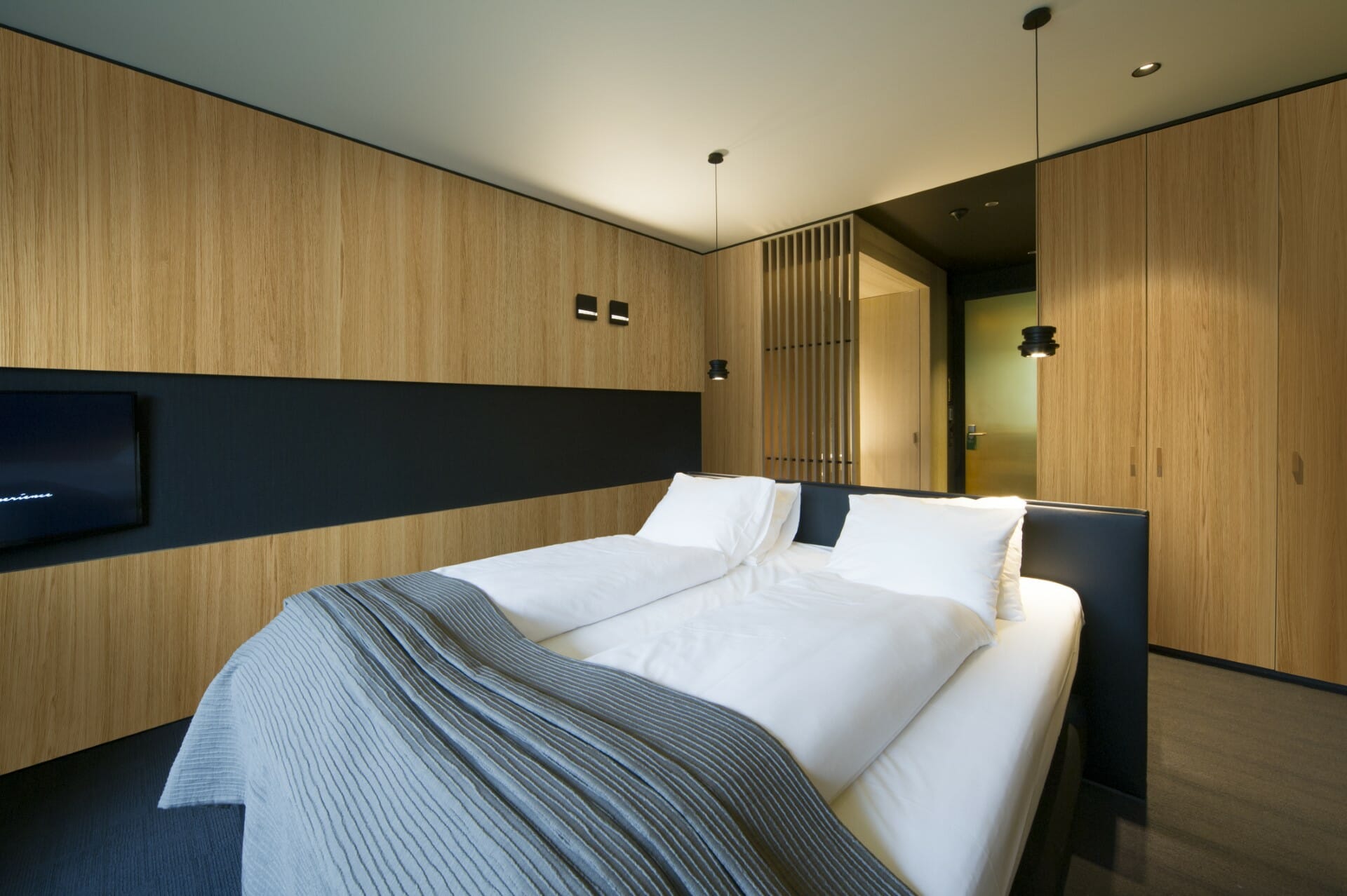 01-NATURAL-OAK-project-HR-1507540199